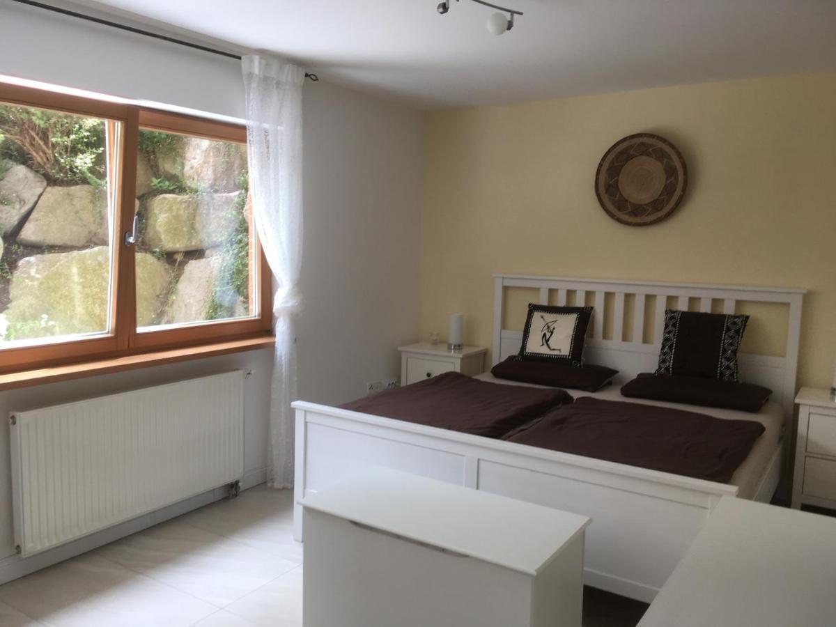 Freundliches Studio Bei Boeblingen Altdorf  ภายนอก รูปภาพ